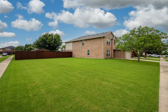 309 Trenton Drive, Wylie, TX 75098