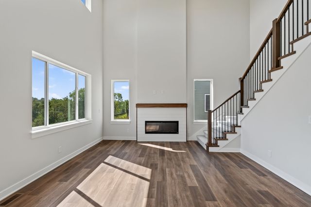 2824 Prairieside Place, Norwalk, IA 50211