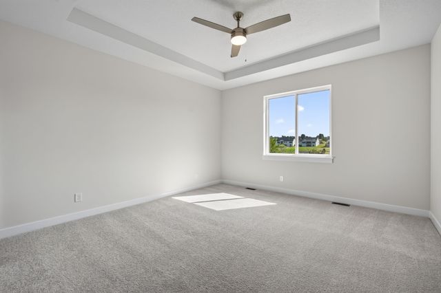 2824 Prairieside Place, Norwalk, IA 50211