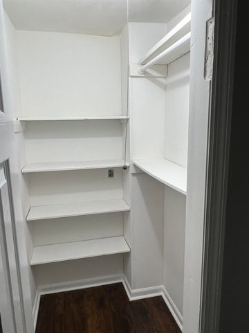 420 Lockridge Lane, Lawrenceville, GA 30046