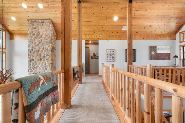 2501 Forest Hill Drive, Tool, TX 75143