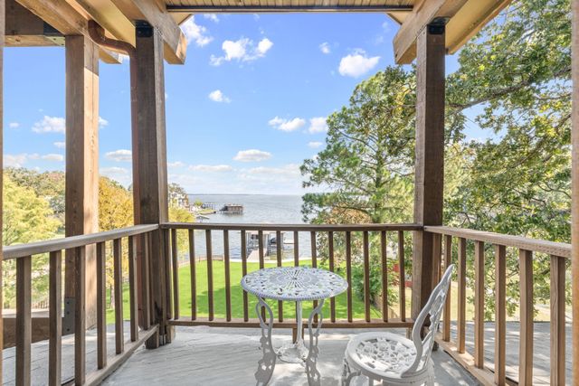 2501 Forest Hill Drive, Tool, TX 75143