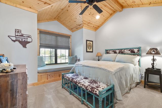 2501 Forest Hill Drive, Tool, TX 75143