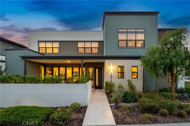 124 Chant, Irvine, CA 92618