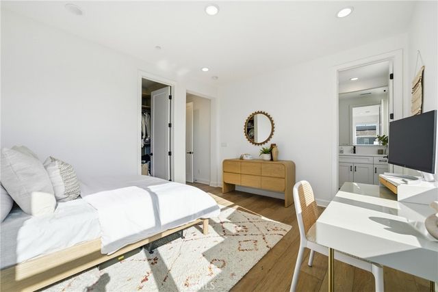 124 Chant, Irvine, CA 92618