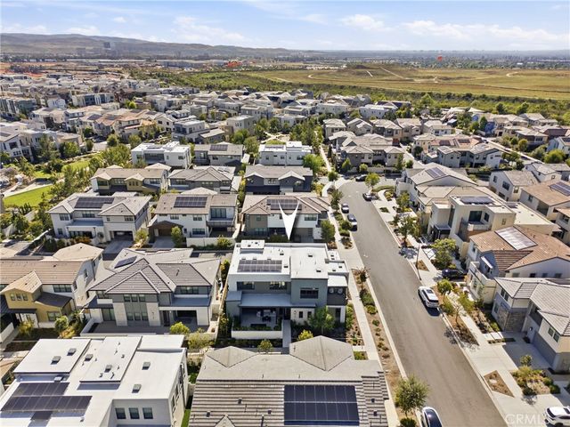 124 Chant, Irvine, CA 92618