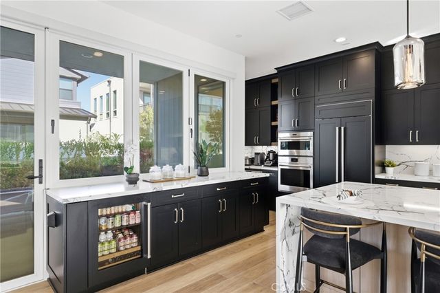 124 Chant, Irvine, CA 92618