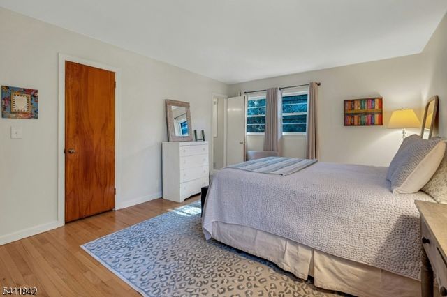 6 Mountainside Dr, Morris Twp., NJ 07960