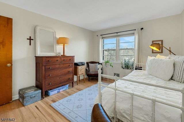 6 Mountainside Dr, Morris Twp., NJ 07960