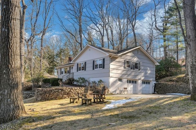 6 Mountainside Dr, Morris Twp., NJ 07960