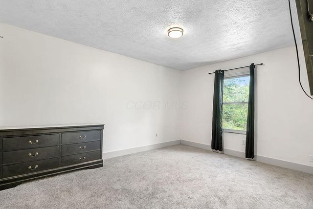 2382 Clover Blossom Court, Grove City, OH 43123