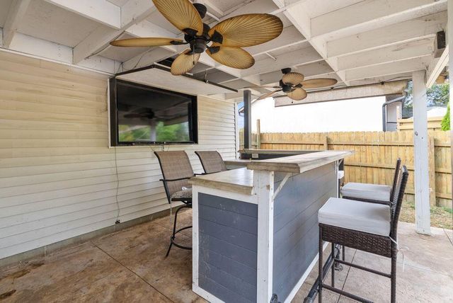 2382 Clover Blossom Court, Grove City, OH 43123