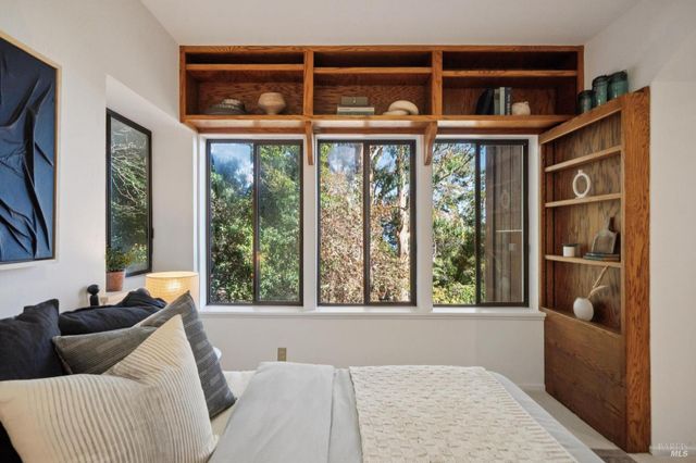 2490 Spanish Trail Rd, Tiburon, CA 94920