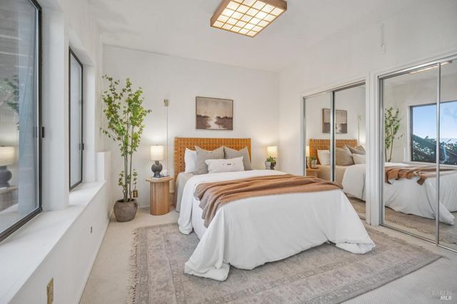 2490 Spanish Trail Rd, Tiburon, CA 94920