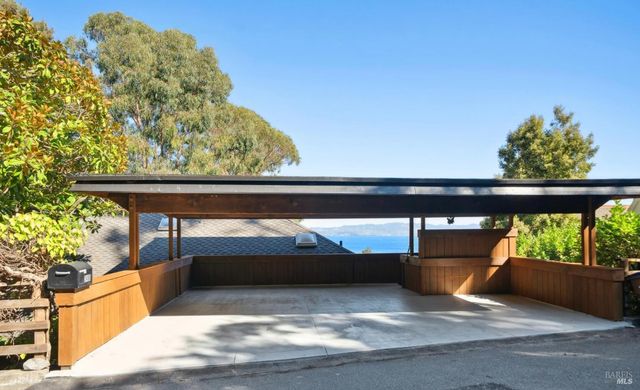 2490 Spanish Trail Rd, Tiburon, CA 94920