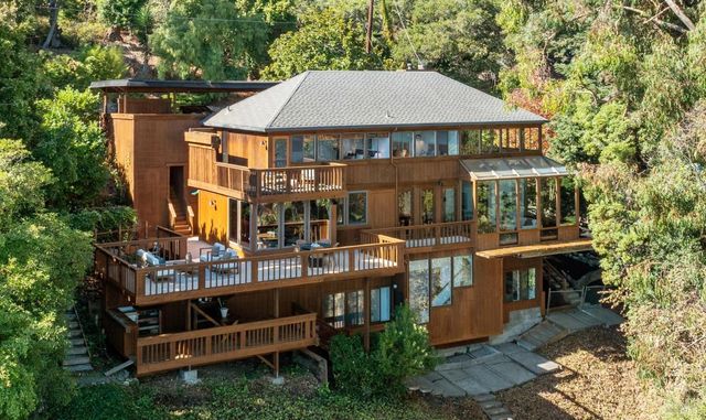 2490 Spanish Trail Rd, Tiburon, CA 94920