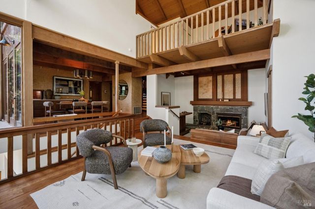 2490 Spanish Trail Rd, Tiburon, CA 94920