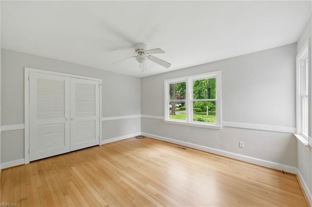 4328 Thoroughgood DR, Virginia Beach, VA 23455
