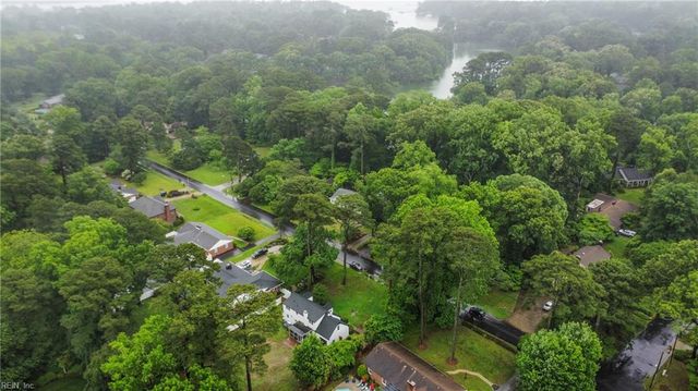 4328 Thoroughgood DR, Virginia Beach, VA 23455