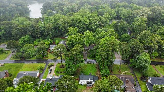 4328 Thoroughgood DR, Virginia Beach, VA 23455