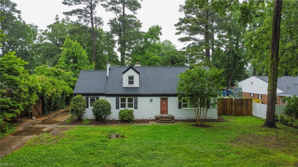 4328 Thoroughgood DR, Virginia Beach, VA 23455