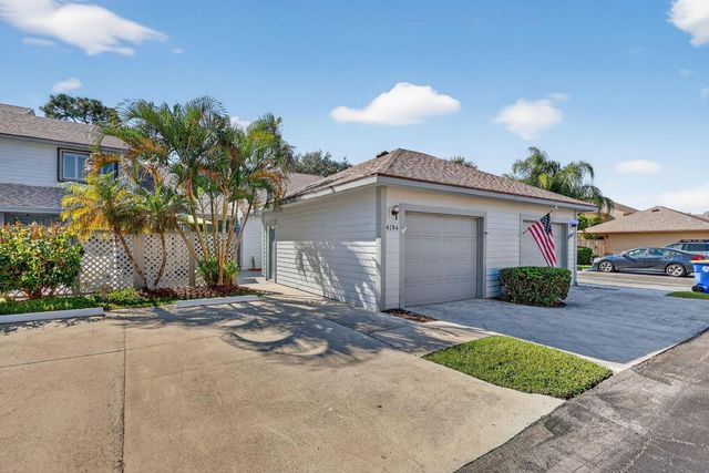 6184 SE Georgetown Place, Hobe Sound, FL 33455