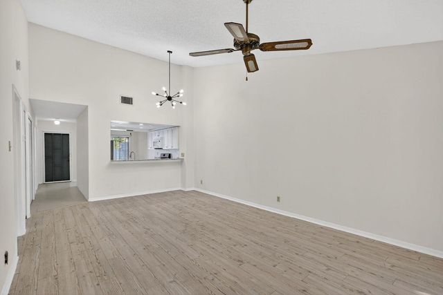 6184 SE Georgetown Place, Hobe Sound, FL 33455