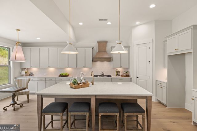 3371 Chosen Boulevard, Snellville, GA 30078