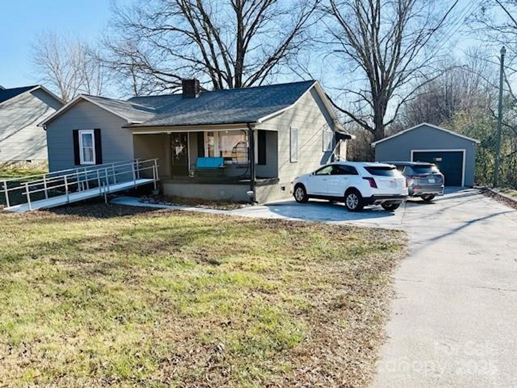 3531 Icard Rhodhiss Road, Connelly Springs, NC 28612