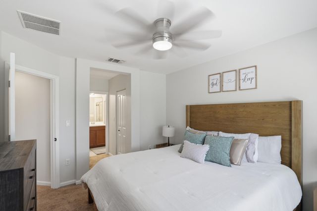 21482 NW 14th Court 21482, Miami Gardens, FL 33169