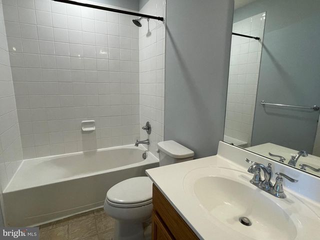 222 COMPASS DR, Lansdale, PA 19446