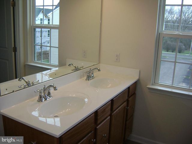 222 COMPASS DR, Lansdale, PA 19446