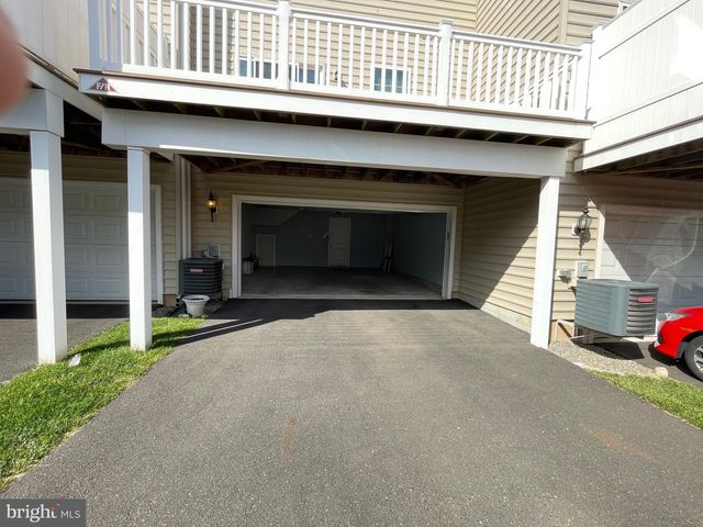 222 COMPASS DR, Lansdale, PA 19446