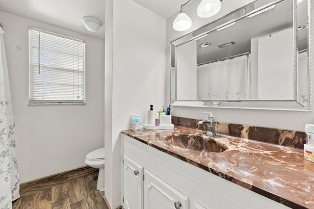 3810 Via Poinciana 202, Lake Worth, FL 33467