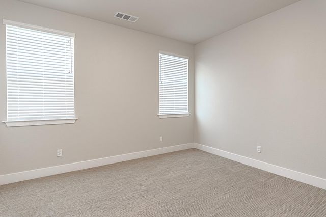 1271 Veteran St, Manteca, CA 95337