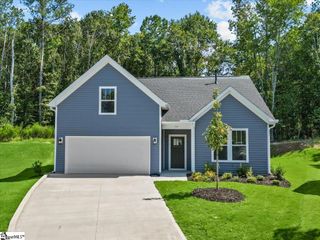737 Old Magnolia Lane, Woodruff, SC 29388