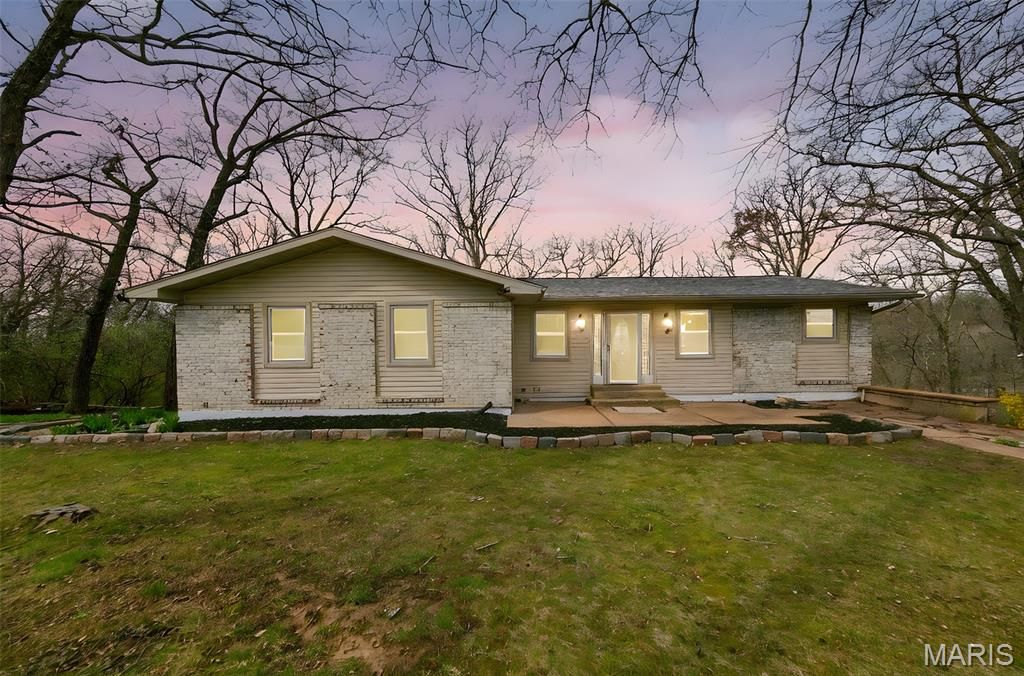 1530 1st Street, Barnhart, MO 63012