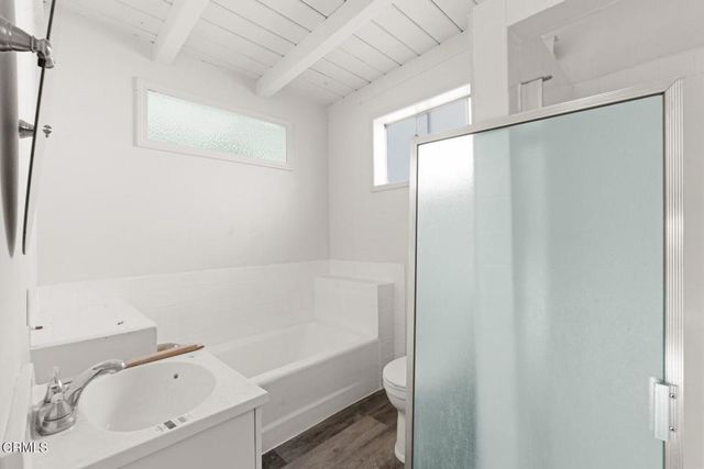 8272 Tiara Street, Ventura, CA 93004