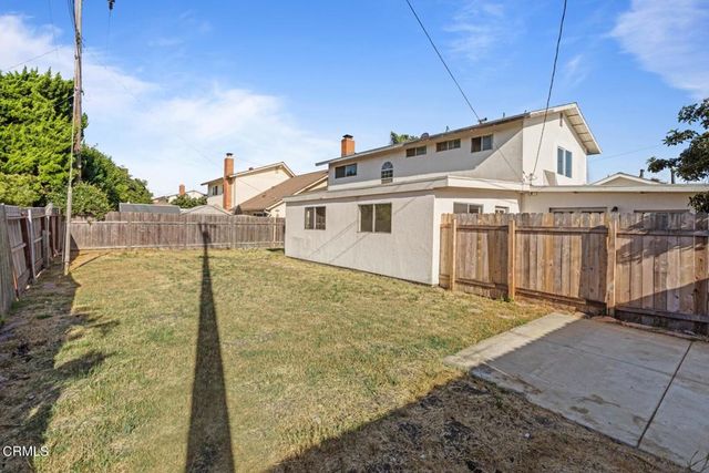 8272 Tiara Street, Ventura, CA 93004