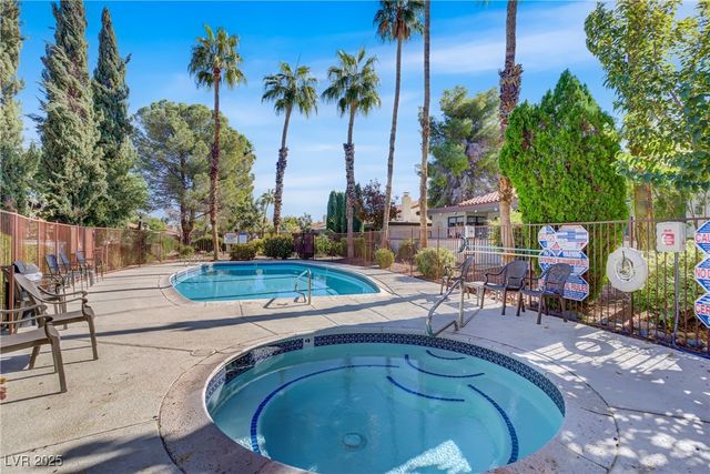 4533 Madreperla Street, Las Vegas, NV 89121