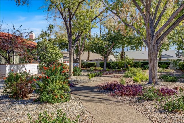 4533 Madreperla Street, Las Vegas, NV 89121
