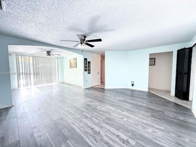 156 Francis Dr NE, Port Charlotte, FL 33395