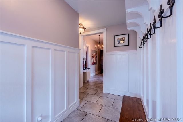 912 Main Street, Memphis, IN 47143