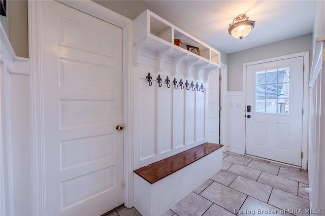 912 Main Street, Memphis, IN 47143