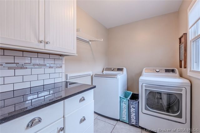 912 Main Street, Memphis, IN 47143