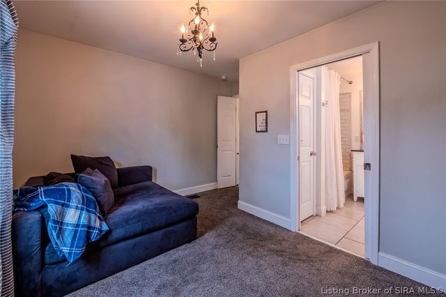 912 Main Street, Memphis, IN 47143