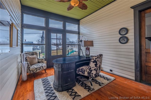 912 Main Street, Memphis, IN 47143