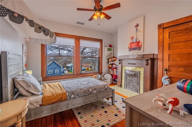 912 Main Street, Memphis, IN 47143