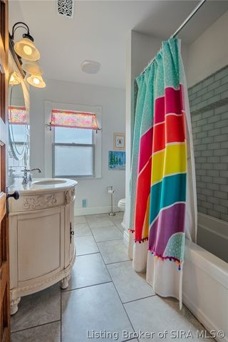 912 Main Street, Memphis, IN 47143