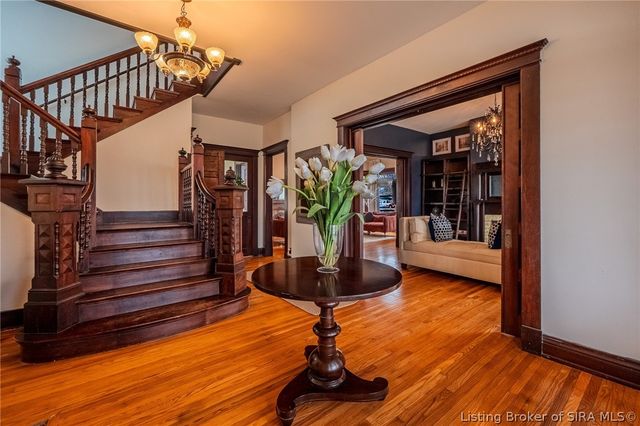 912 Main Street, Memphis, IN 47143